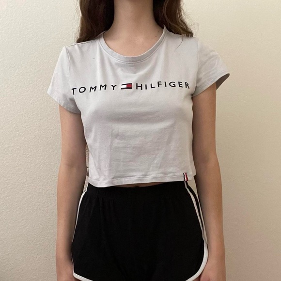 white tommy hilfiger short sleeve tee shirt - Picture 2 of 4